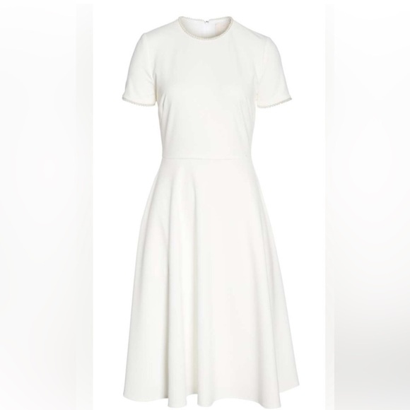 Gal Meets Glam White Dress - Picture 15 of 16